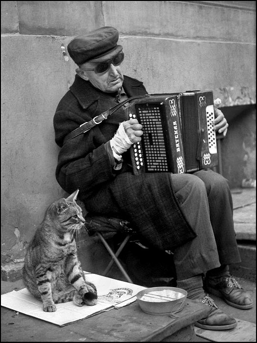 Владимир Тюрин. «Гори,гори,моя звезда!» 2001 год Владимир Тюрин. «Гори,гори,моя звезда!» 2001 год