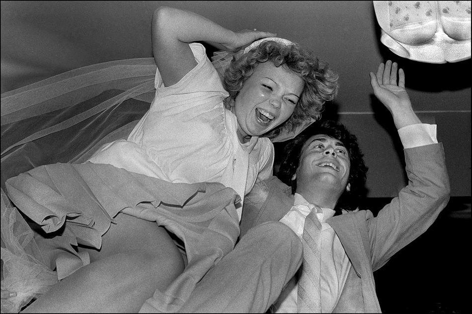 Владимир Тюрин. «Да здравствует жизнь!» 1989 год Владимир Тюрин. «Да здравствует жизнь!» 1989 год