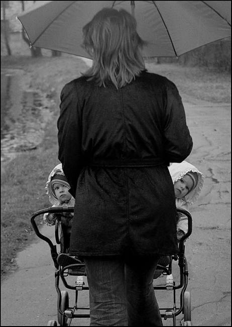 Владимир Тюрин. Любопытные близнецы 2001 год Владимир Тюрин. Любопытные близнецы 2001 год