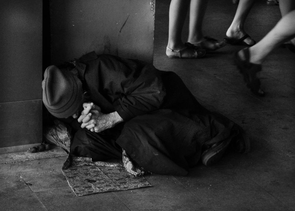 Владимир Тюрин. На дне     2011  од Владимир Тюрин. На дне     2011  од