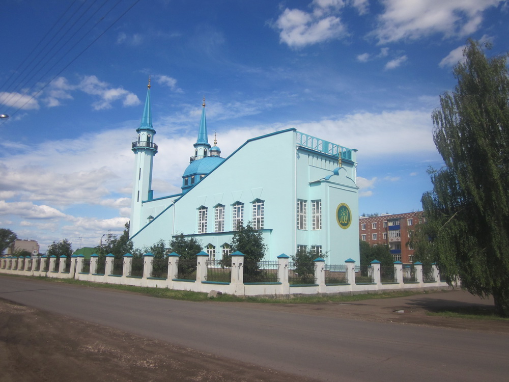 Валентина Солдатова. "Чистополь глазами поэтов". Мечеть "Иман", фото Валентины Солдатовой Валентина Солдатова. "Чистополь глазами поэтов". Мечеть "Иман", фото Валентины Солдатовой