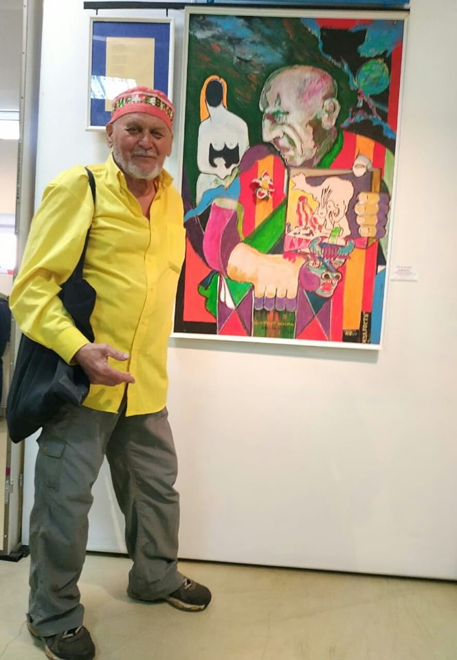 Наталья Троянцева. ВИКТОР ЗАХАРОВ возле своей работы МУДРОСТЬ Наталья Троянцева. ВИКТОР ЗАХАРОВ возле своей работы МУДРОСТЬ