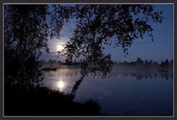 Ночь звездой тоскует... музыка, исполнение Надежды Ковалёнок Ночь звездой тоскует... музыка, исполнение Надежды Ковалёнок